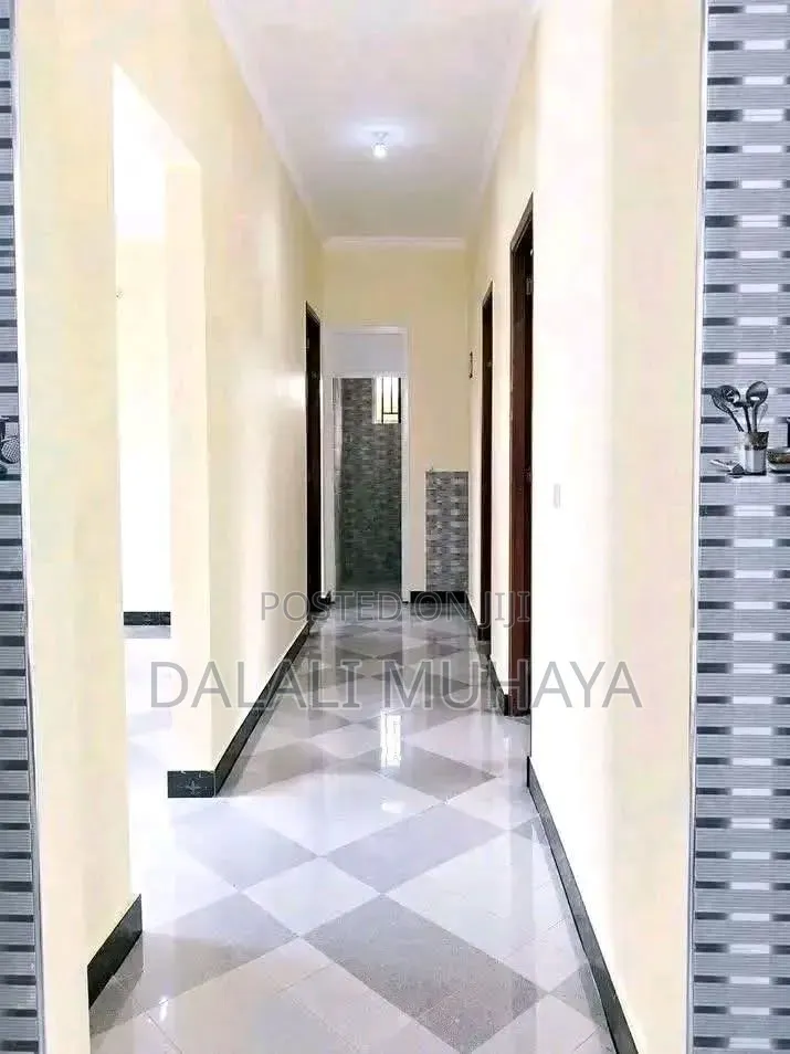 3bdrm House in Vianzi Street, Vikindu for sale