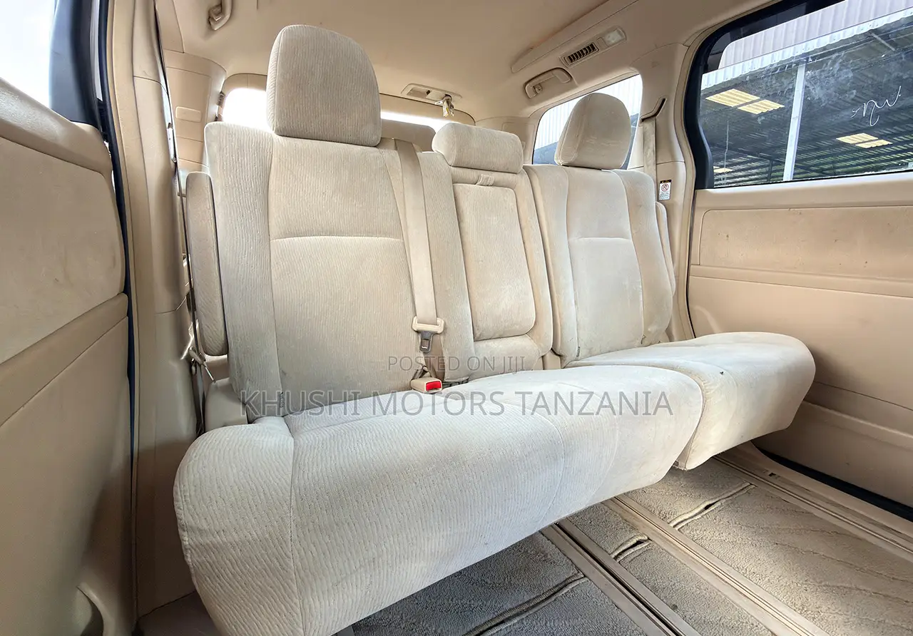 Toyota Alphard 2009