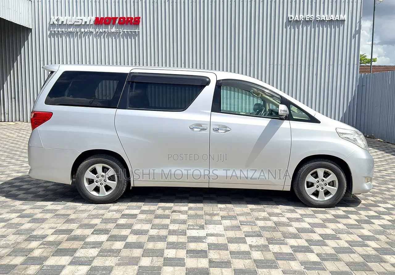 Toyota Alphard 2009