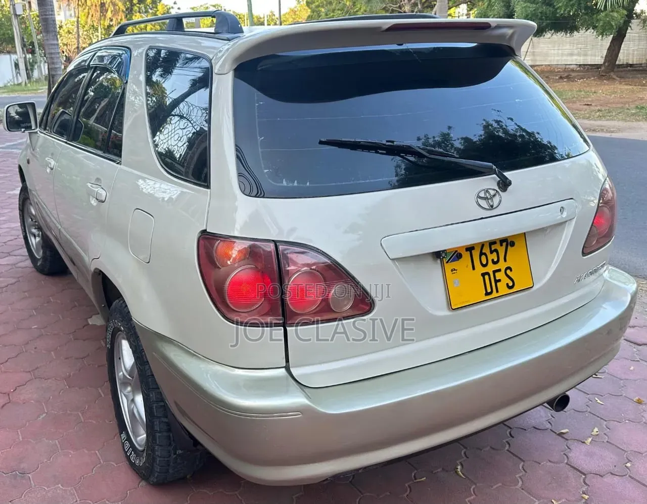 Toyota Harrier 2.4 16V 4WD 2003 White