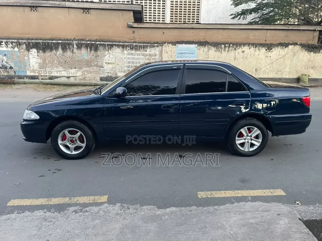 Toyota Carina 2000 Blue