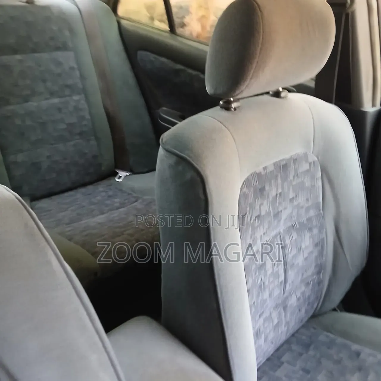 Toyota Carina 1998 Silver