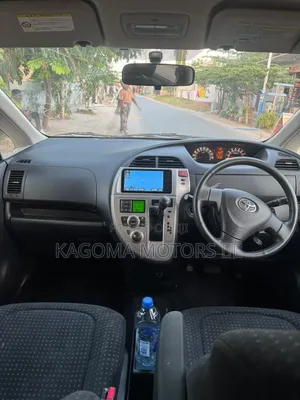 Toyota Ractis 2008 Gray
