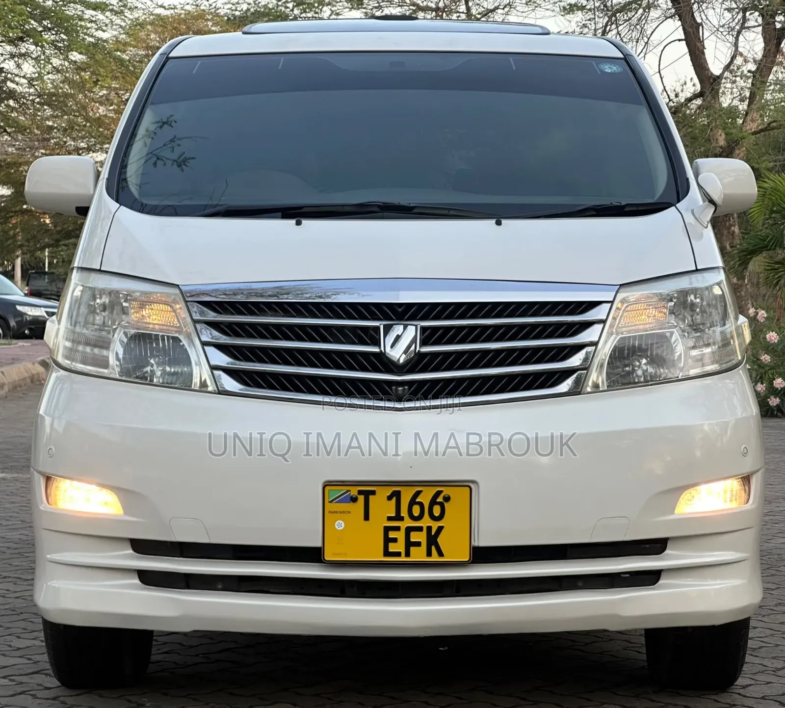 Toyota Alphard 2007 White