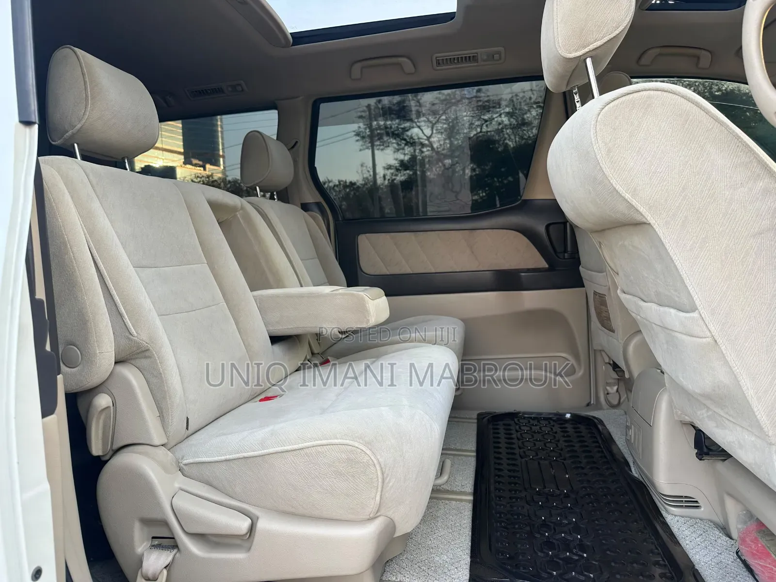 Toyota Alphard 2007 White