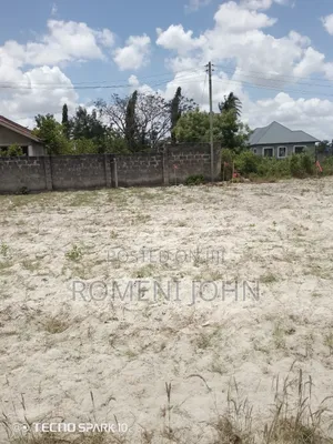 Kiwanja Sqmita 144 Kinauzwa Milioni 4,500,000/ Majohe Rada.