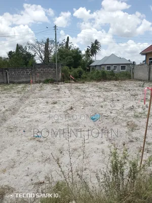 Kiwanja Sqmita 144 Kinauzwa Milioni 4,500,000/ Majohe Rada.