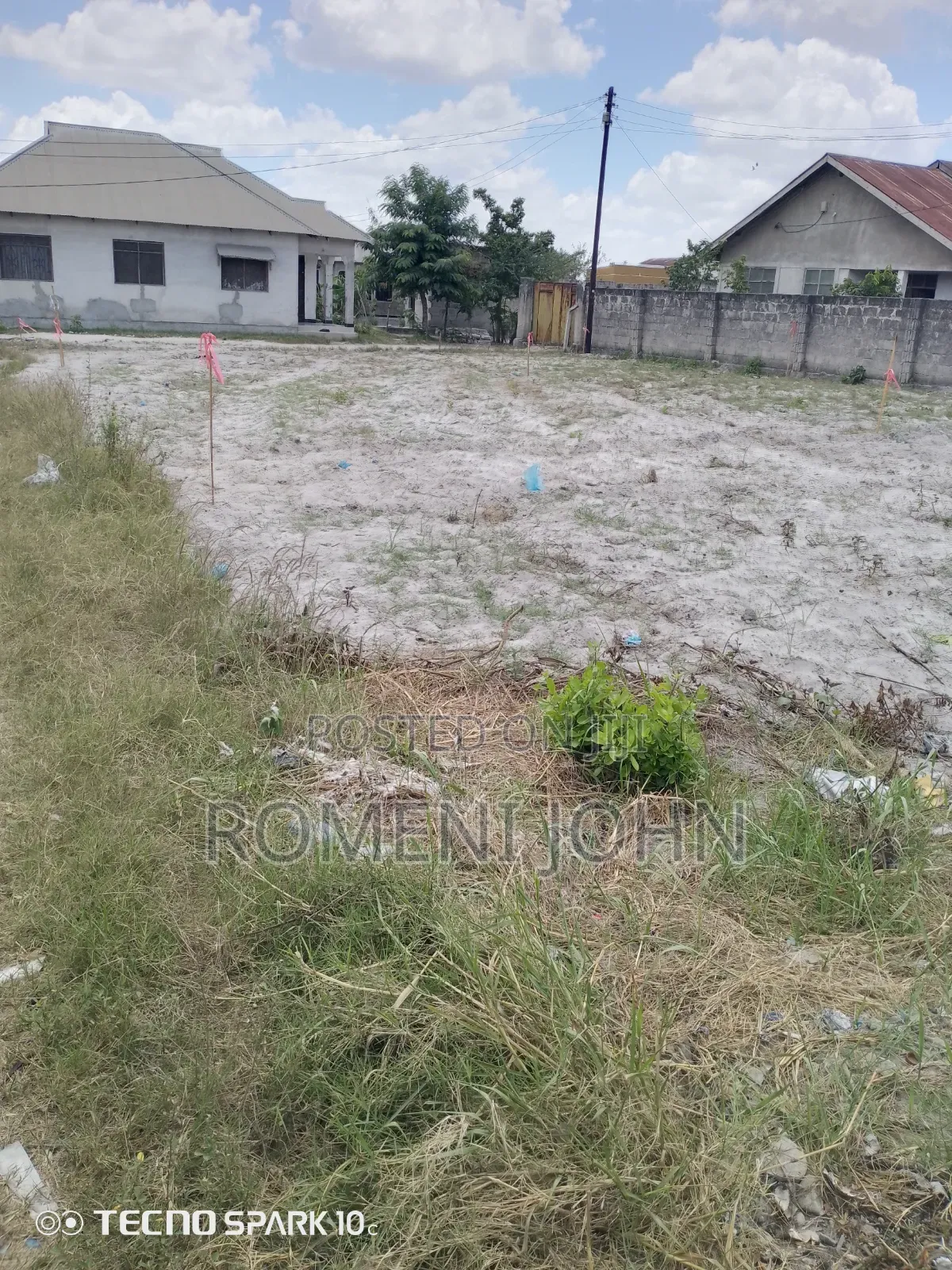 Kiwanja Sqmita 144 Kinauzwa Milioni 4,500,000/ Majohe Rada.