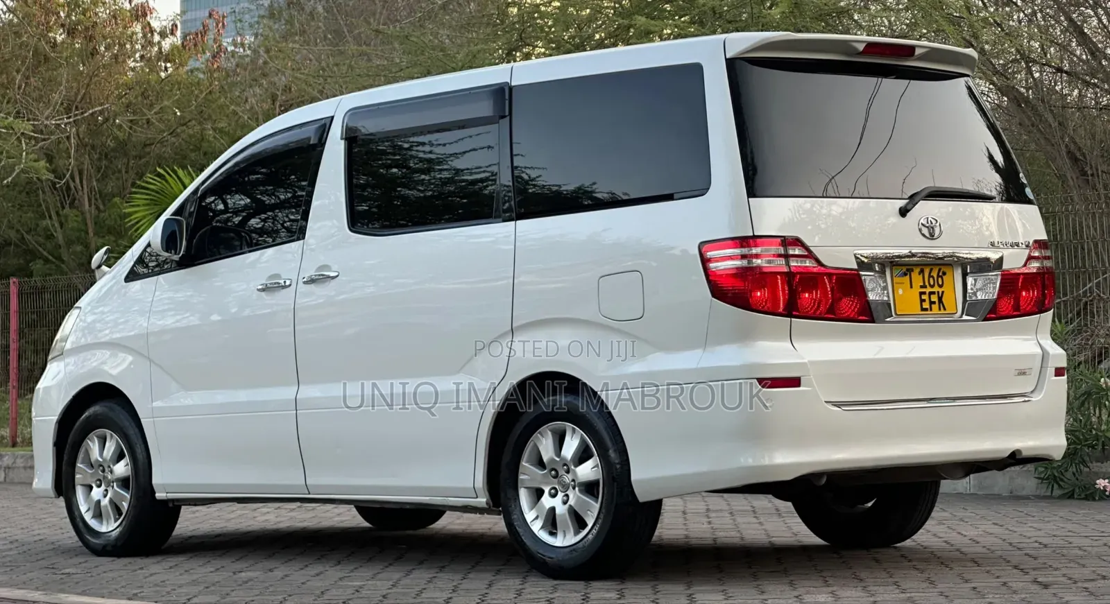 Toyota Alphard 2007 White