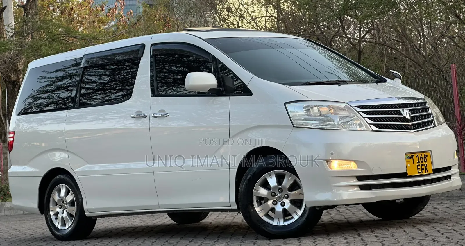 Toyota Alphard 2007 White