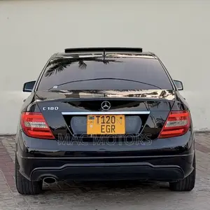 Mercedes-Benz C180 2013 Black