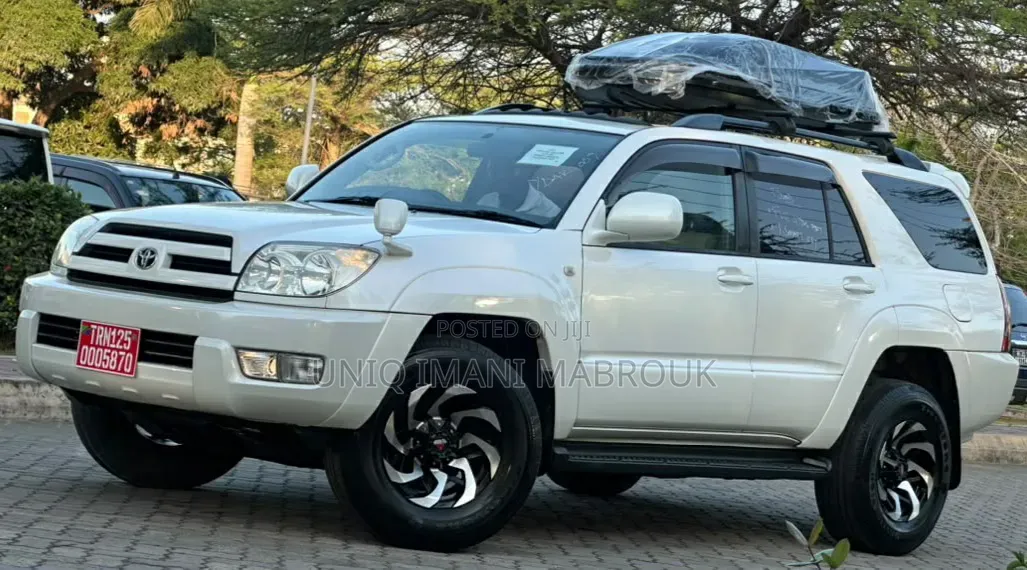 Toyota Hilux Surf 2006 White