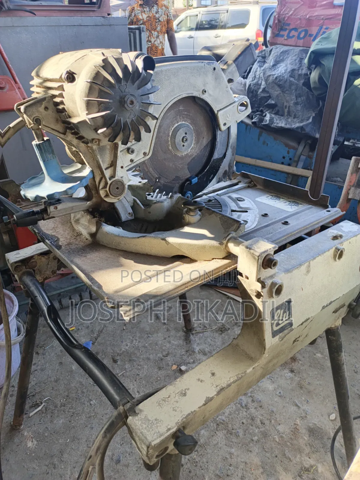 Miter Saw . Machine Za Mbao