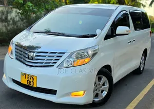 Toyota Alphard 2.4 Petrol FWD 2012 White