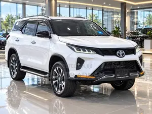 Toyota Fortuner 2.4 D AWD 2021 Black