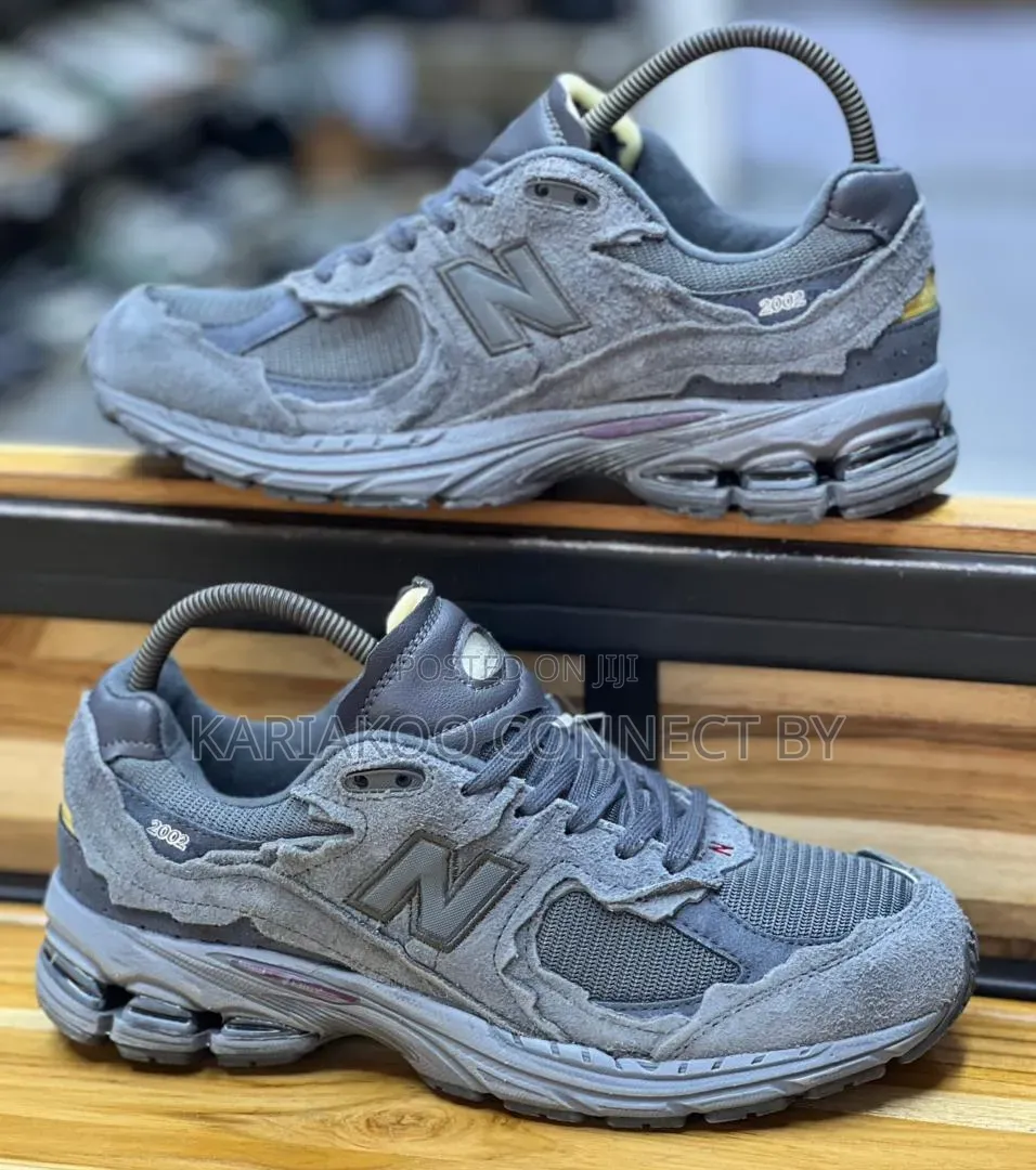 New Balance 2002R Protection Pack Sneakers