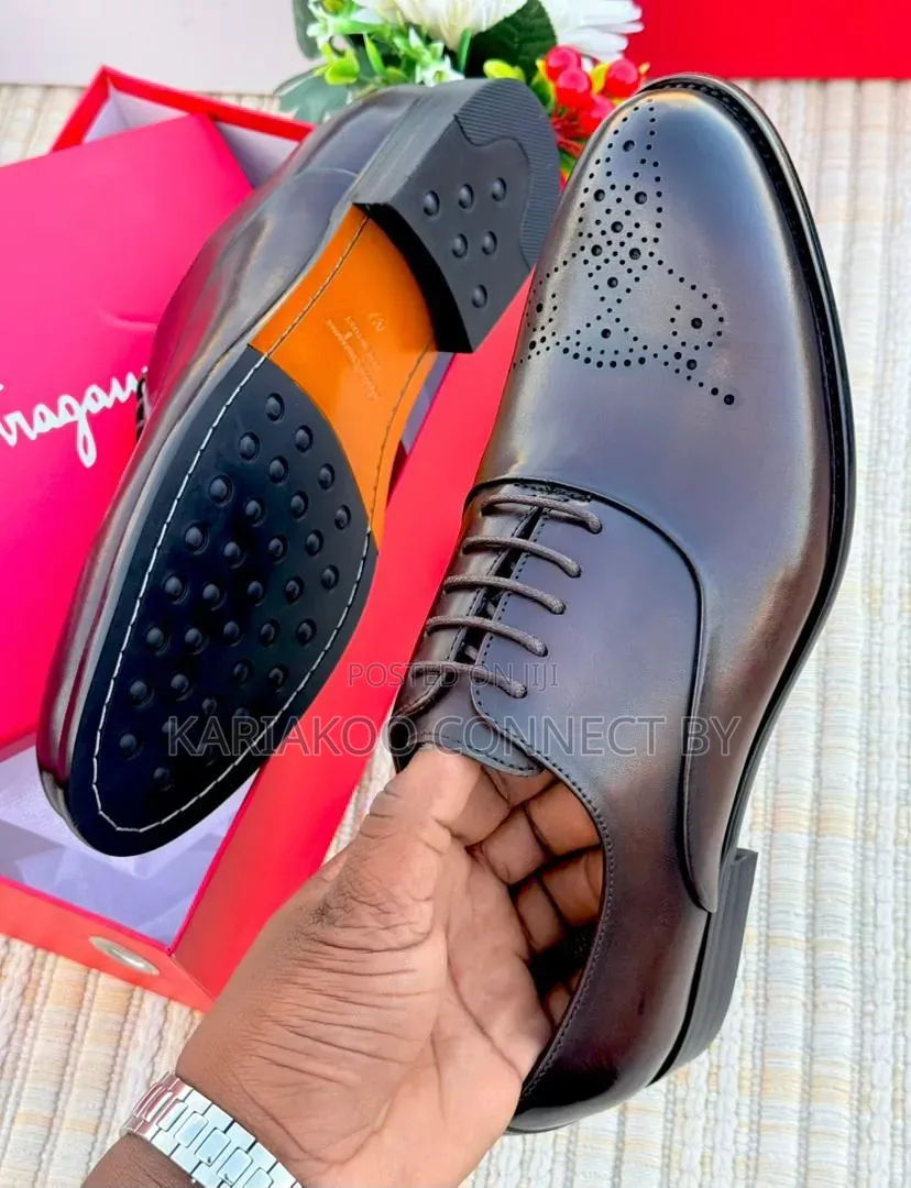 Salvatore Ferragamo Men’s Genuine Leather Oxford Shoes