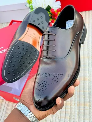 Salvatore Ferragamo Men’s Genuine Leather Oxford Shoes
