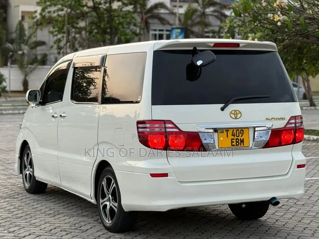 Toyota Alphard 2006 White