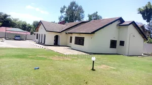 5bdrm Bungalow in Ediba Real Estate, Njiro for rent