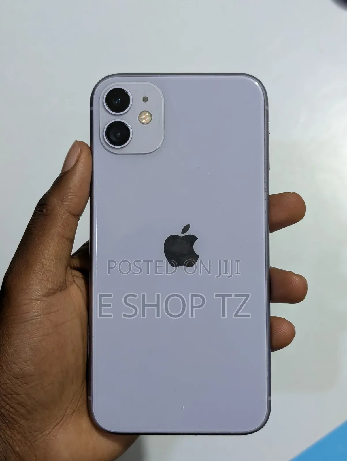 Apple iPhone 11 64 GB White