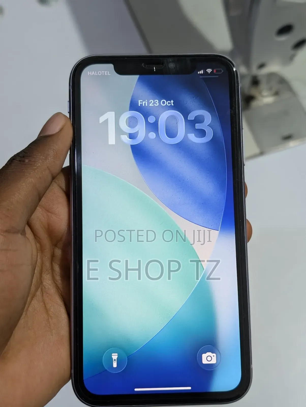 Apple iPhone 11 64 GB White