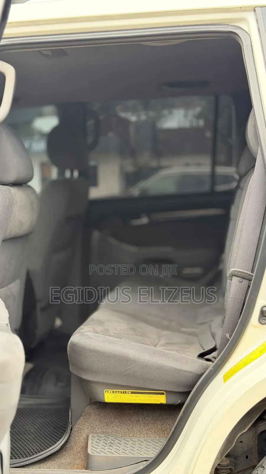 Toyota Land Cruiser Prado 2006 White