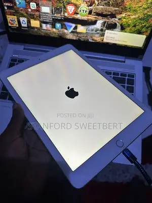 Apple iPad Air 2 16 GB Gold