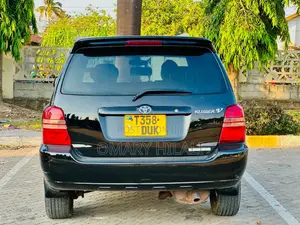 Toyota Kluger 2005 Black