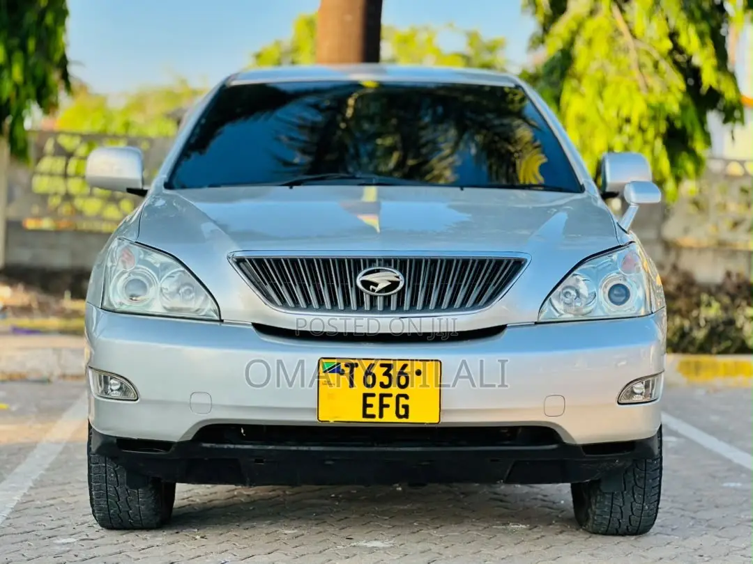 Toyota Harrier 2005 Silver