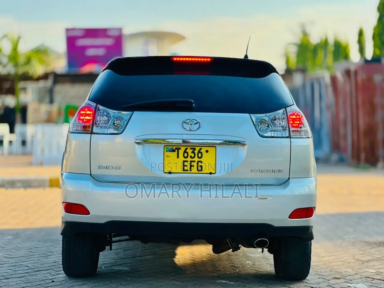 Toyota Harrier 2005 Silver