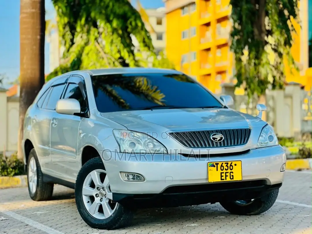 Toyota Harrier 2005 Silver