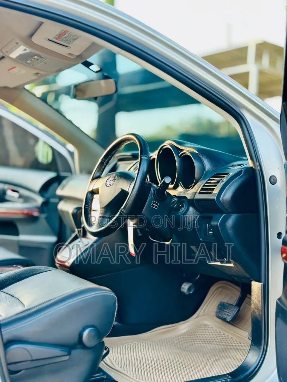 Toyota Harrier 2005 Silver