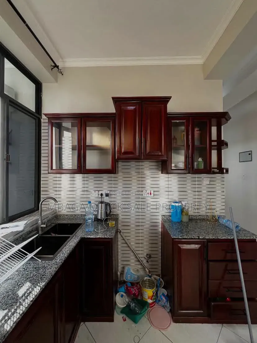 3bdrm Apartment in Makongorosi for rent