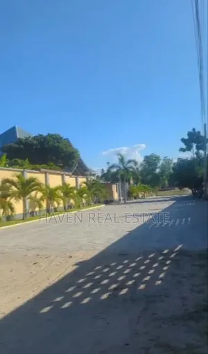 Plot for Sale at Ununio