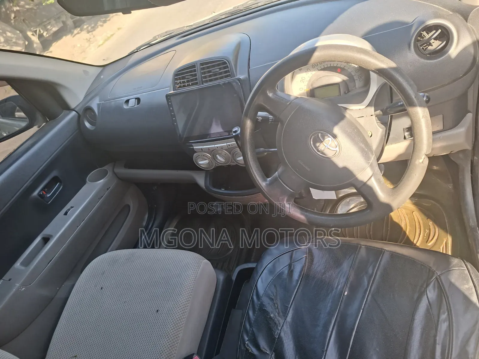 Toyota Passo 2006 White