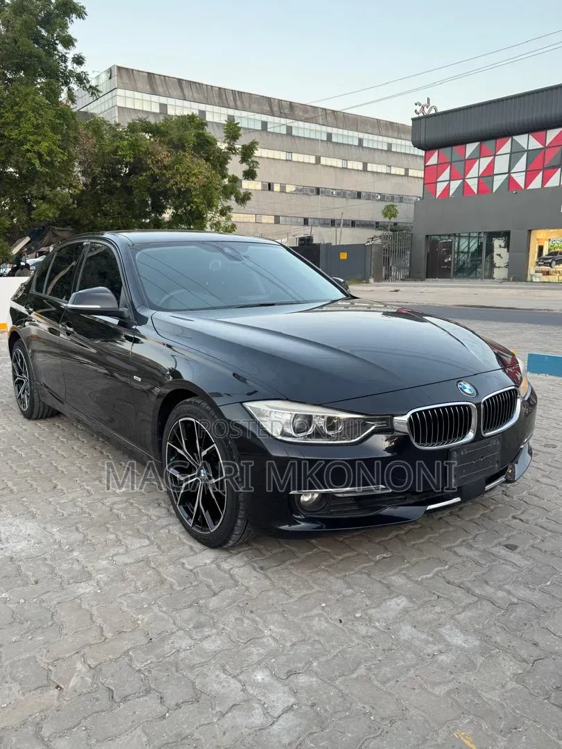 BMW 3 Series 320i RWD 2014 Black