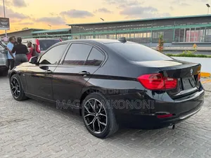 BMW 3 Series 320i RWD 2014 Black