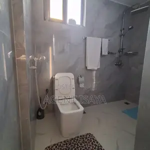 Furnished 2bdrm Apartment in Oyster Bay for rent