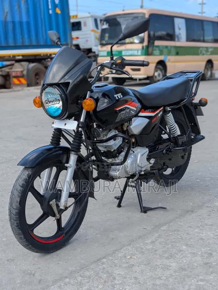 TVS HLX 125 2026 Black