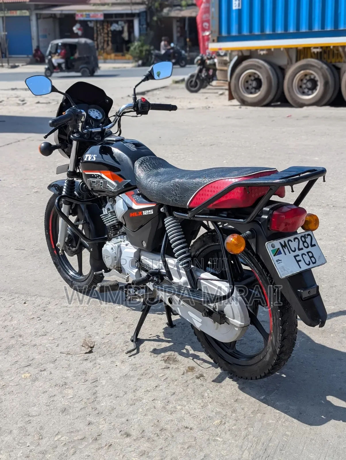 TVS HLX 125 2026 Black