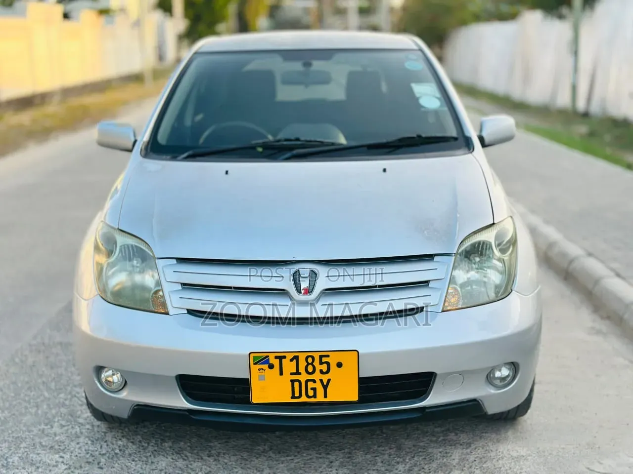 Toyota IST 2007 Silver