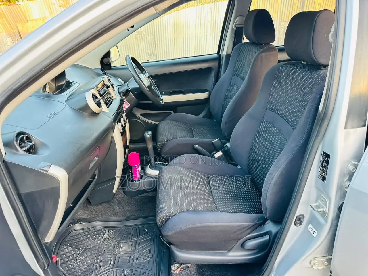 Toyota IST 2007 Silver