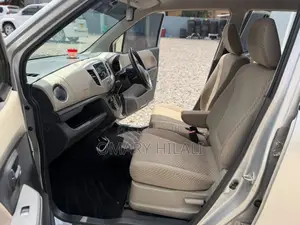 Suzuki Wagon R 2014 Silver