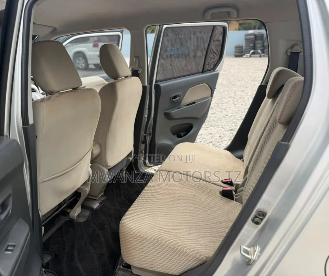Suzuki Wagon R 2014 Silver