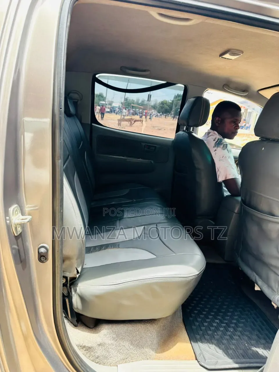 Toyota Hilux 2008 Gray