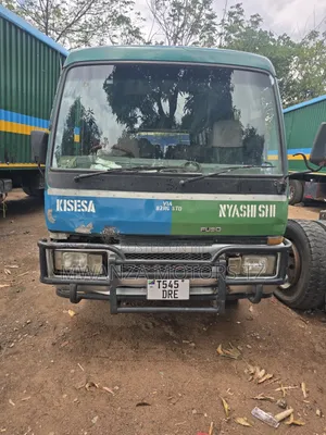 Mitsubishi Fuso Rosa 2004 Green
