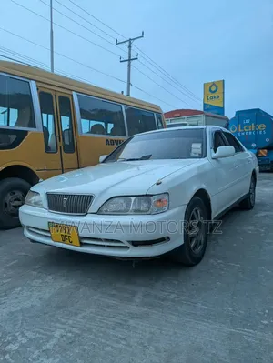 Toyota Cresta 1999 White