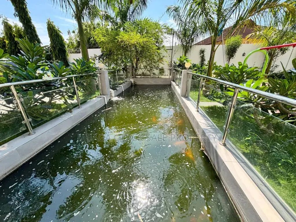 Furnished 3bdrm Apartment in Oyster Bay for rent