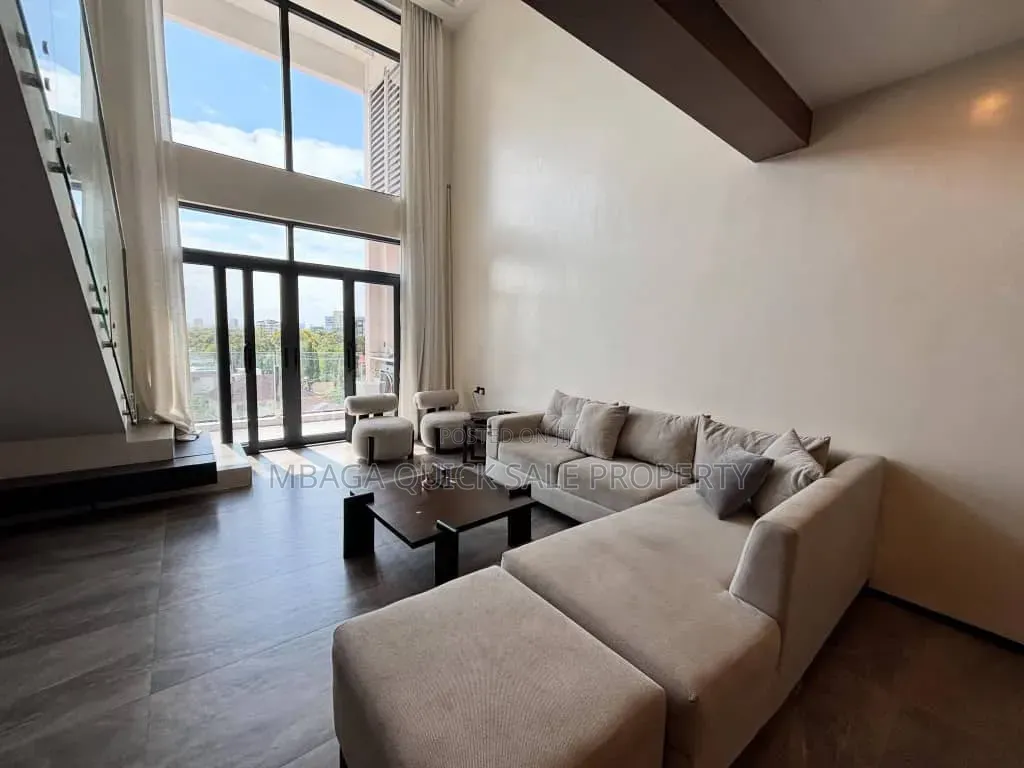 Furnished 3bdrm Apartment in Oyster Bay for rent